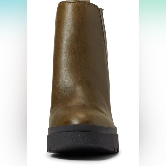 NWT! Eileen Fisher Kat Chelsea Boot in Olive Leather size 6.5 - Picture 3 of 9